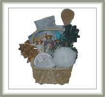 Terra Nova Collection Bath Gift Basket